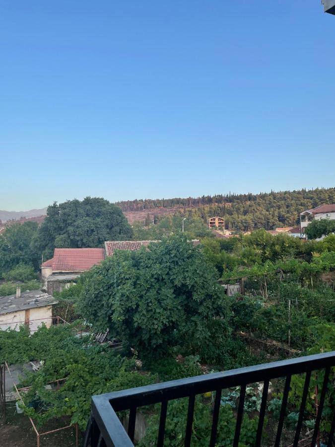 פודגוריצה Entire Spacious Apartment With Free Parking מראה חיצוני תמונה